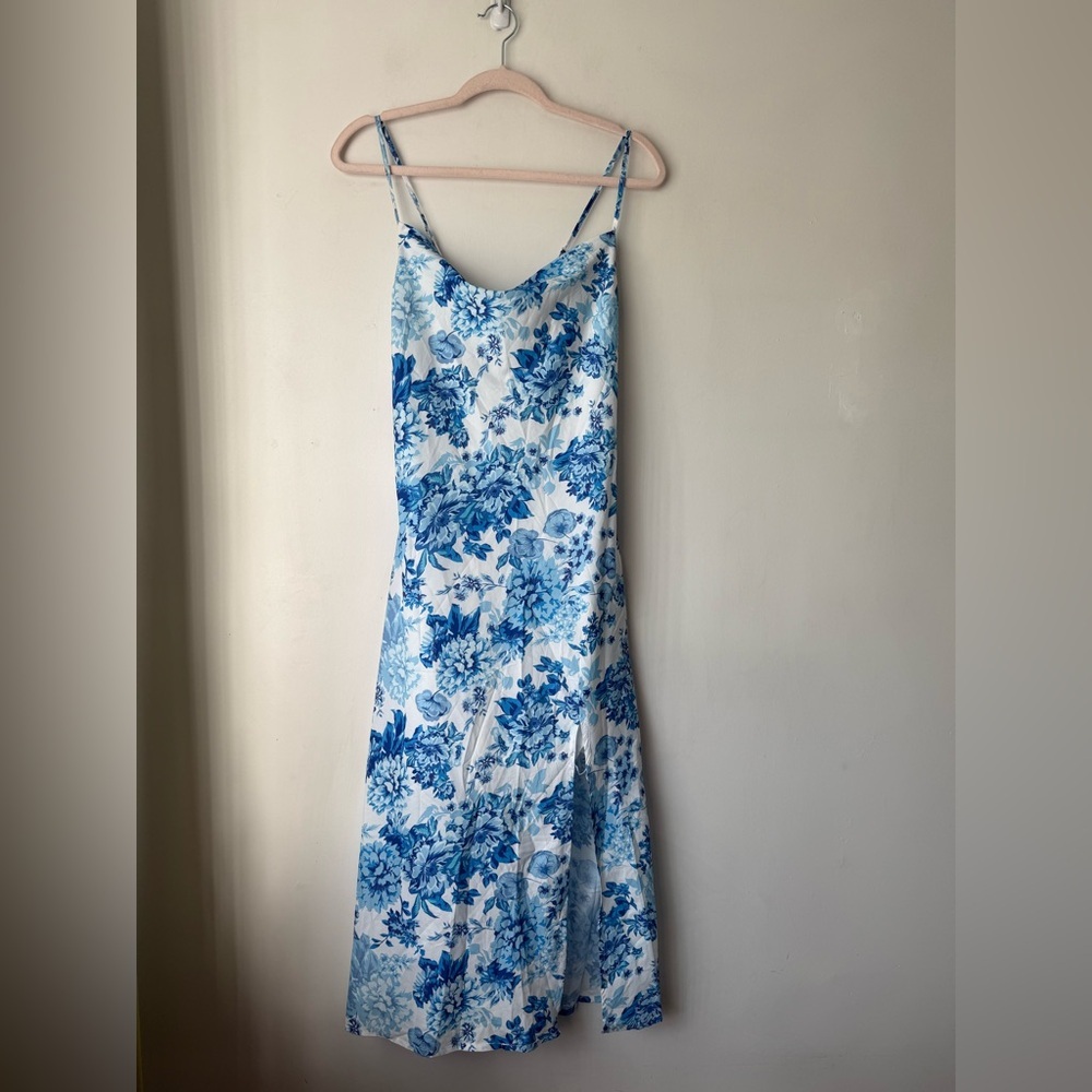 Petal & Pup Yelena Blue & White Floral Satin Midi Dress 10